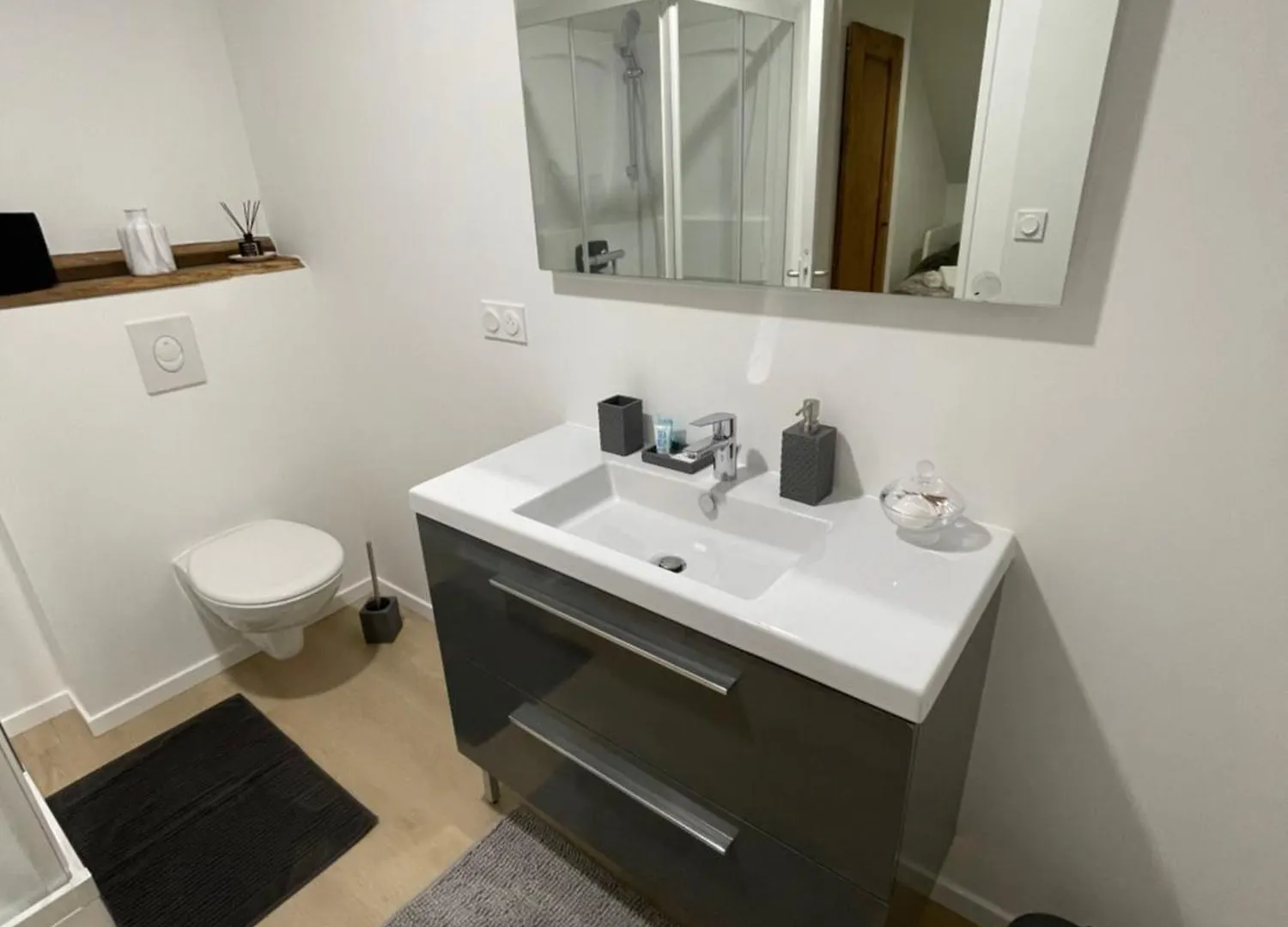 La Colocation Apartman Dinan Franciaország