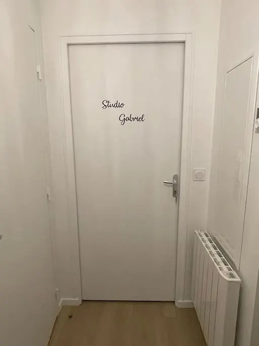 La Colocation Apartman Dinan 0*,