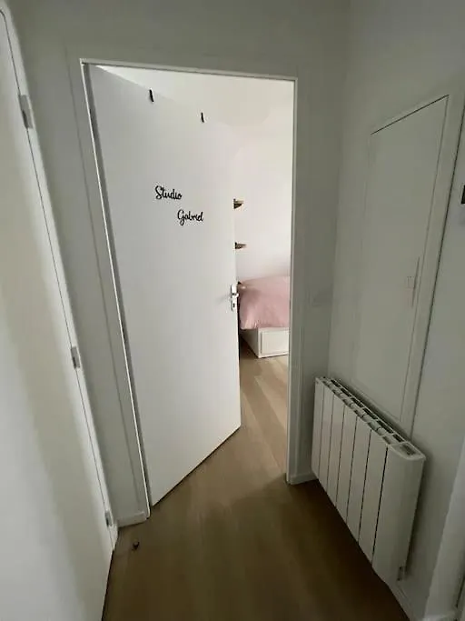 La Colocation Apartman Dinan Franciaország